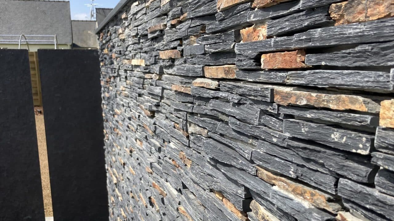 Pierre De Parement Exterieur Gris Anthracite Plaquette Parement Extérieur Granit - HESTIA Pierre & Bois