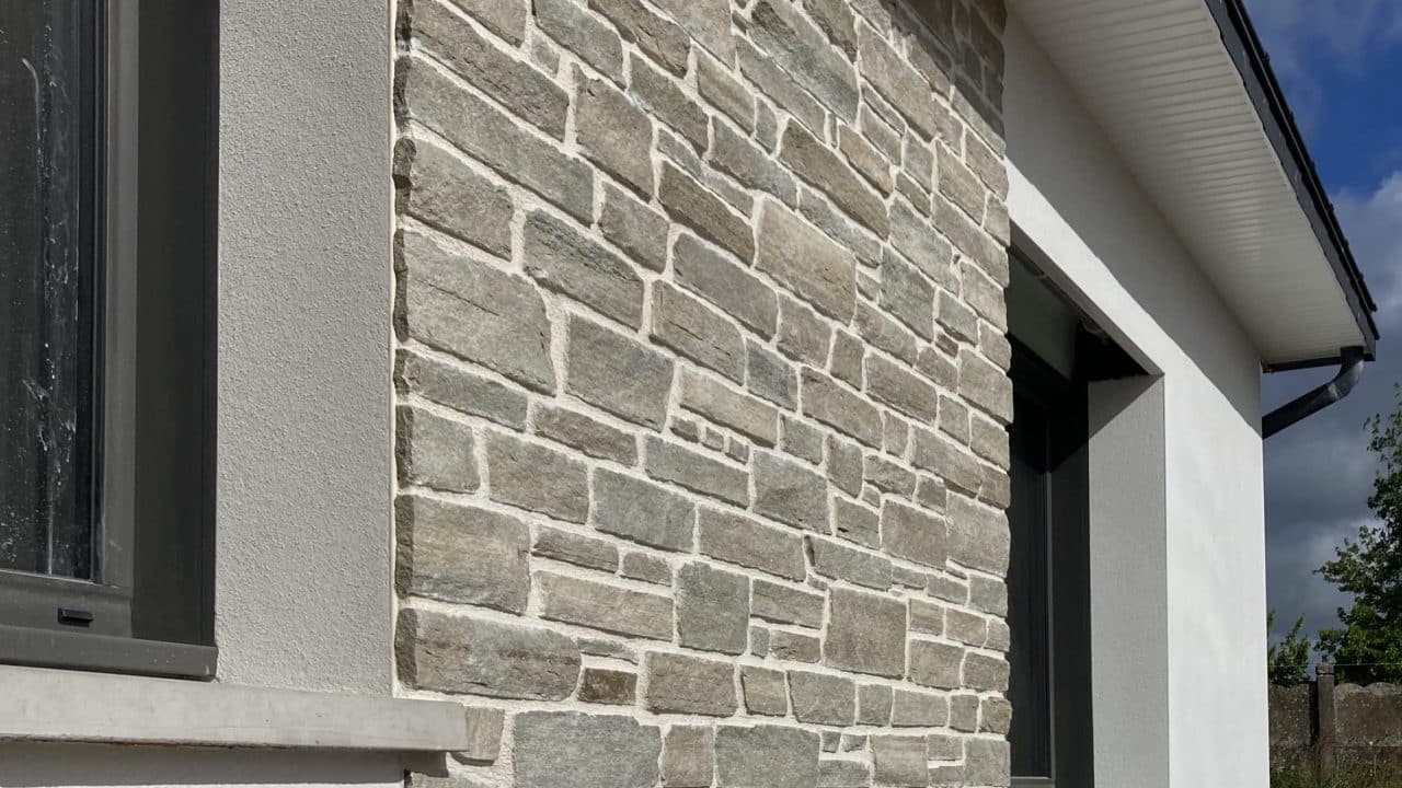 Pierre De Parement Exterieur Gris Anthracite Plaquette Parement Extérieur Granit - HESTIA Pierre & Bois